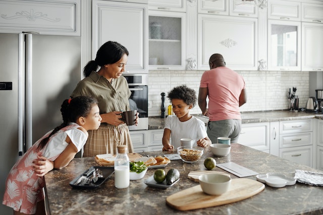 family%20at%20home%20in%20kitchen